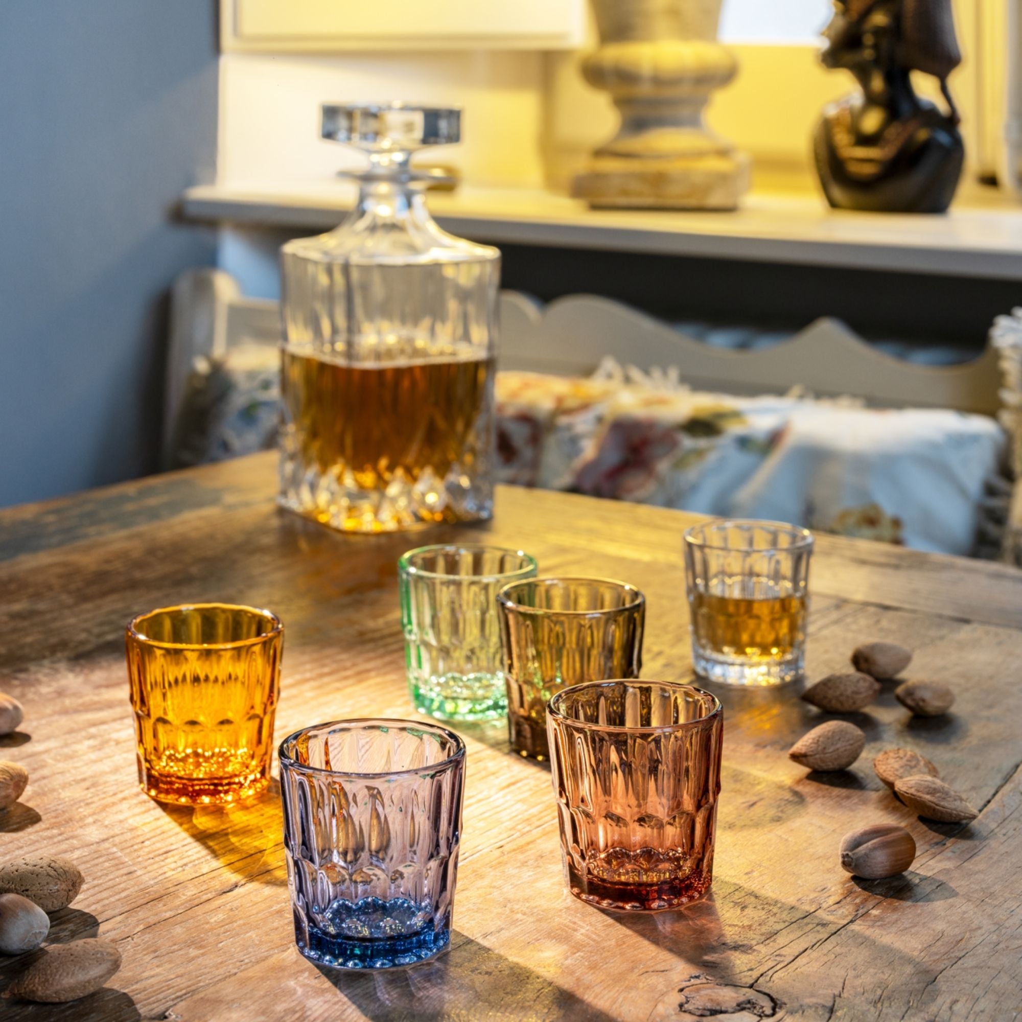 SET MIT 6 GLÄSERN AUS GLAS "VANITY GLASS"